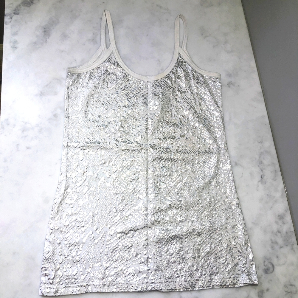 Metallic Tank Top / White Tank With Sliver Accent / No Boundaries Tank Top